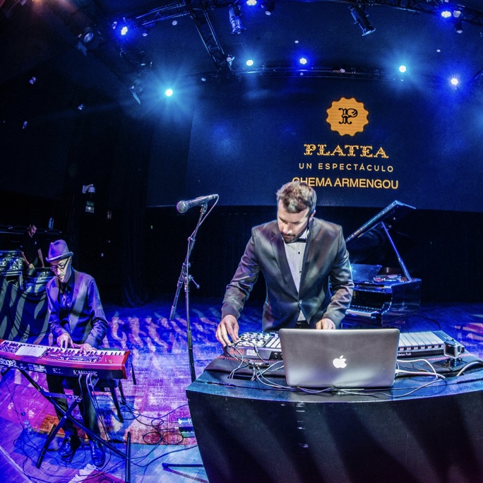 Música para eventos en Cantabria. Música para Bodas en Cantabria, música para fiestas privadas en Cantabria, música para eventos corporativos y organización de espectáculos en Cantabria. Grupos de Música y DJ´s para eventos en Cantabria